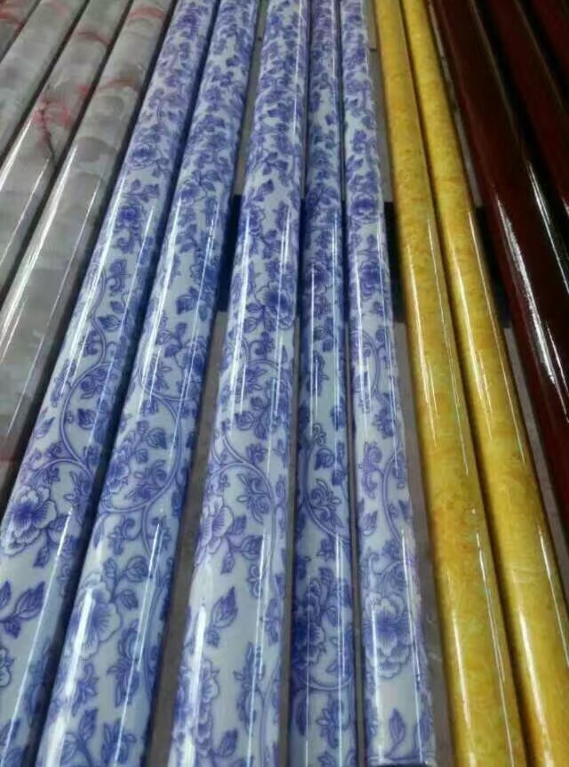 不锈钢青花瓷表面